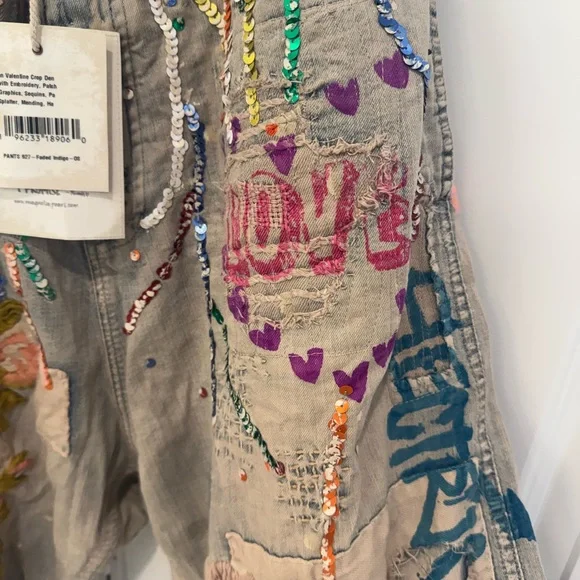 Magnolia Pearl Valentine Crop Denims - Picture 7 of 12